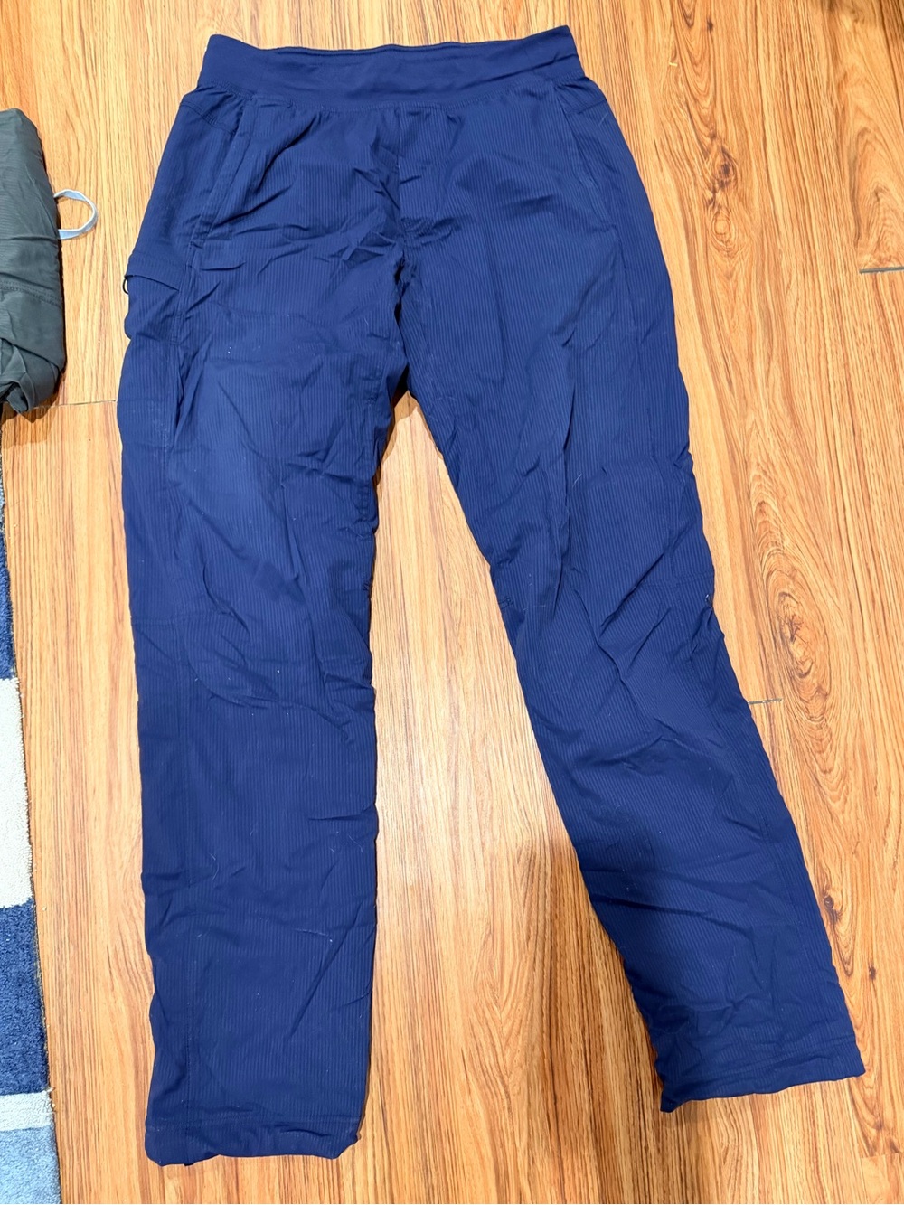 lululemon athletica Men's Navy Cargo Pants